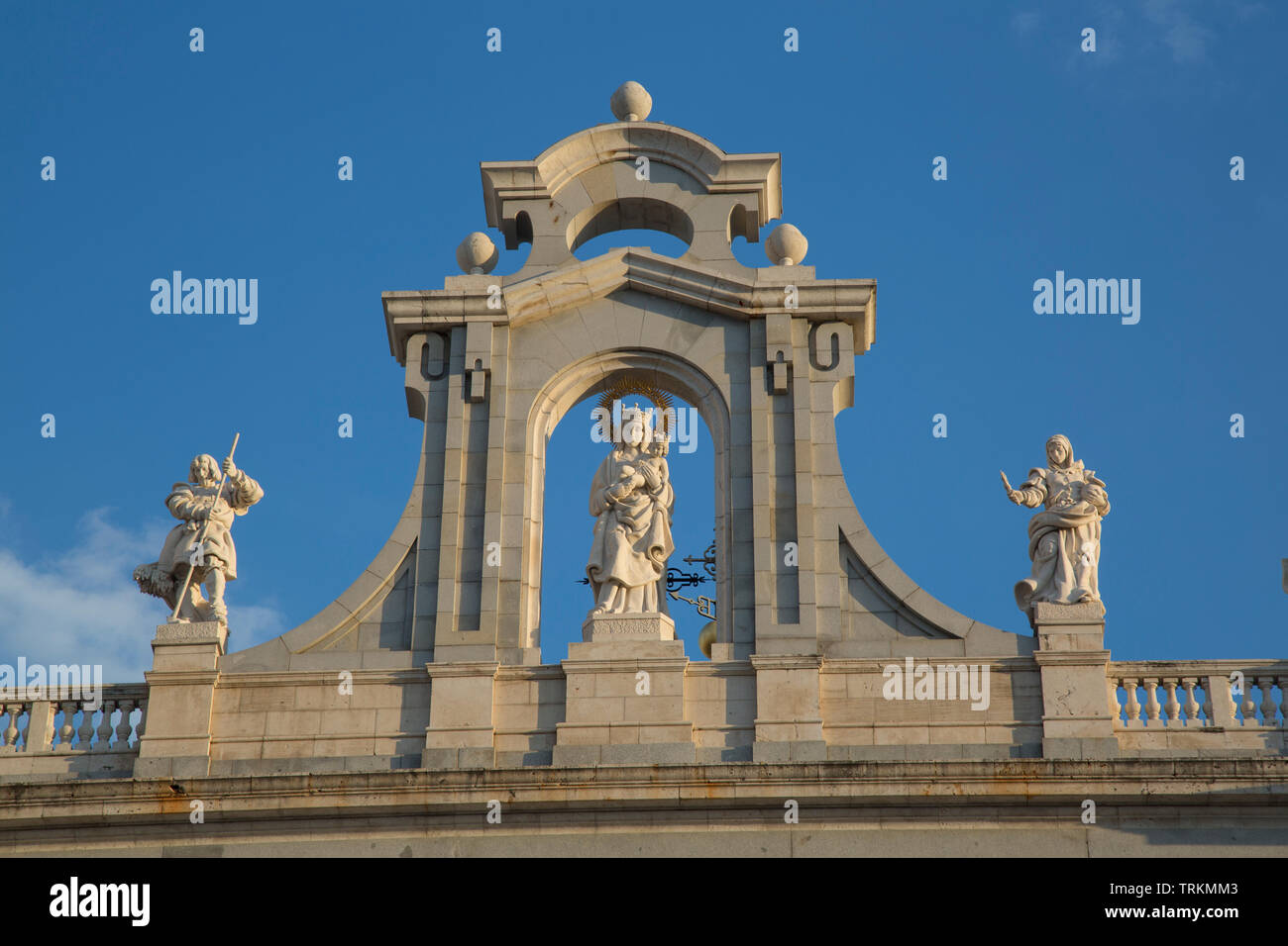 Vierge Marie à l'église cathédrale de l'Almudena, Madrid, Espagne Banque D'Images