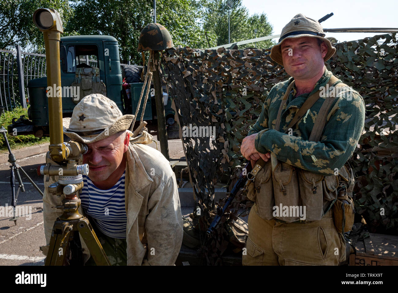 La reconstruction de l'armée soviétique le camp de terrain en Afghanistan pendant la guerre en Afghanistan (1979-1989) dans le cadre de l'Epoch Times et Festival à Moscou Banque D'Images