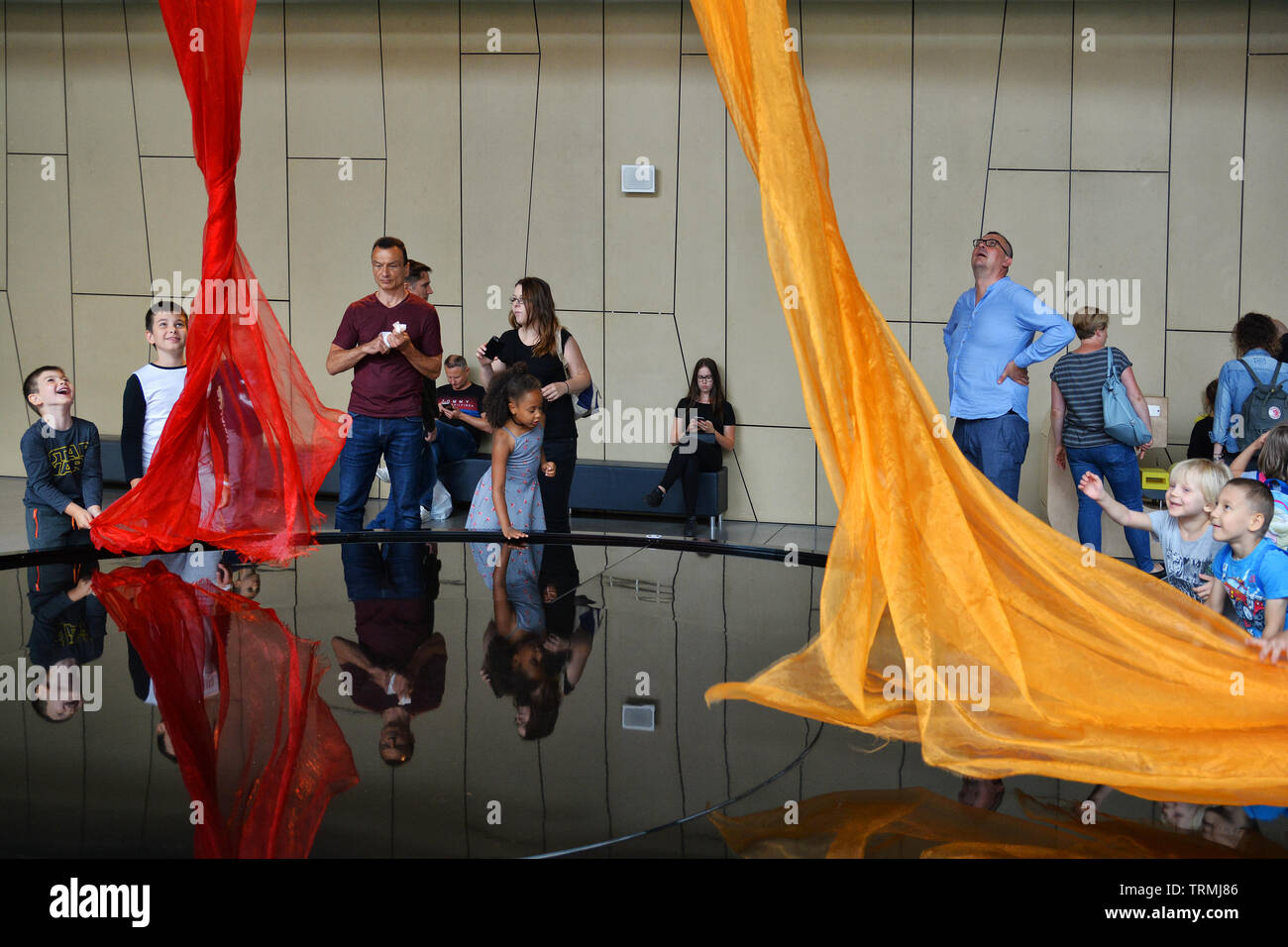 Musée des sciences Copernic avec des expériences scientifiques, des simulateurs, animation,meilleure attraction pour touristes dans tout le monde, Varsovie, Pologne Banque D'Images