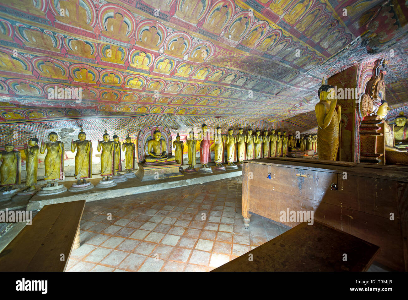 Dambulla cave temple aussi connu comme le Temple d'or de Dambulla Banque D'Images