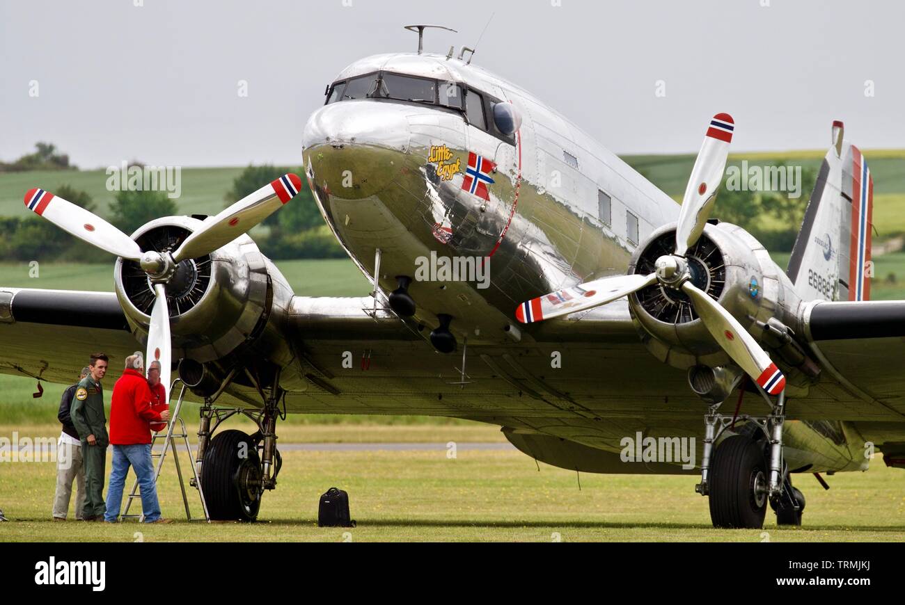 C-53D-N'Skytrooper (LN-WND) "petite Egypte" au-dessus de la Normandie, Daks Duxford le 4 juin 2019 commémorant le 75e anniversaire du Jour J Banque D'Images