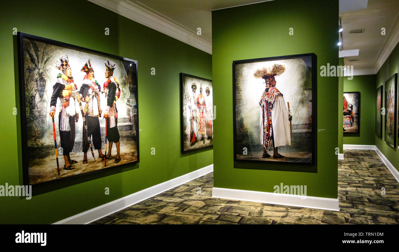 Lima, Pérou - Nov 18, 2018 : 'Alta Moda' chambre du photographe péruvien Mario Testino 4400 Galerie dans le district de Barranco Banque D'Images