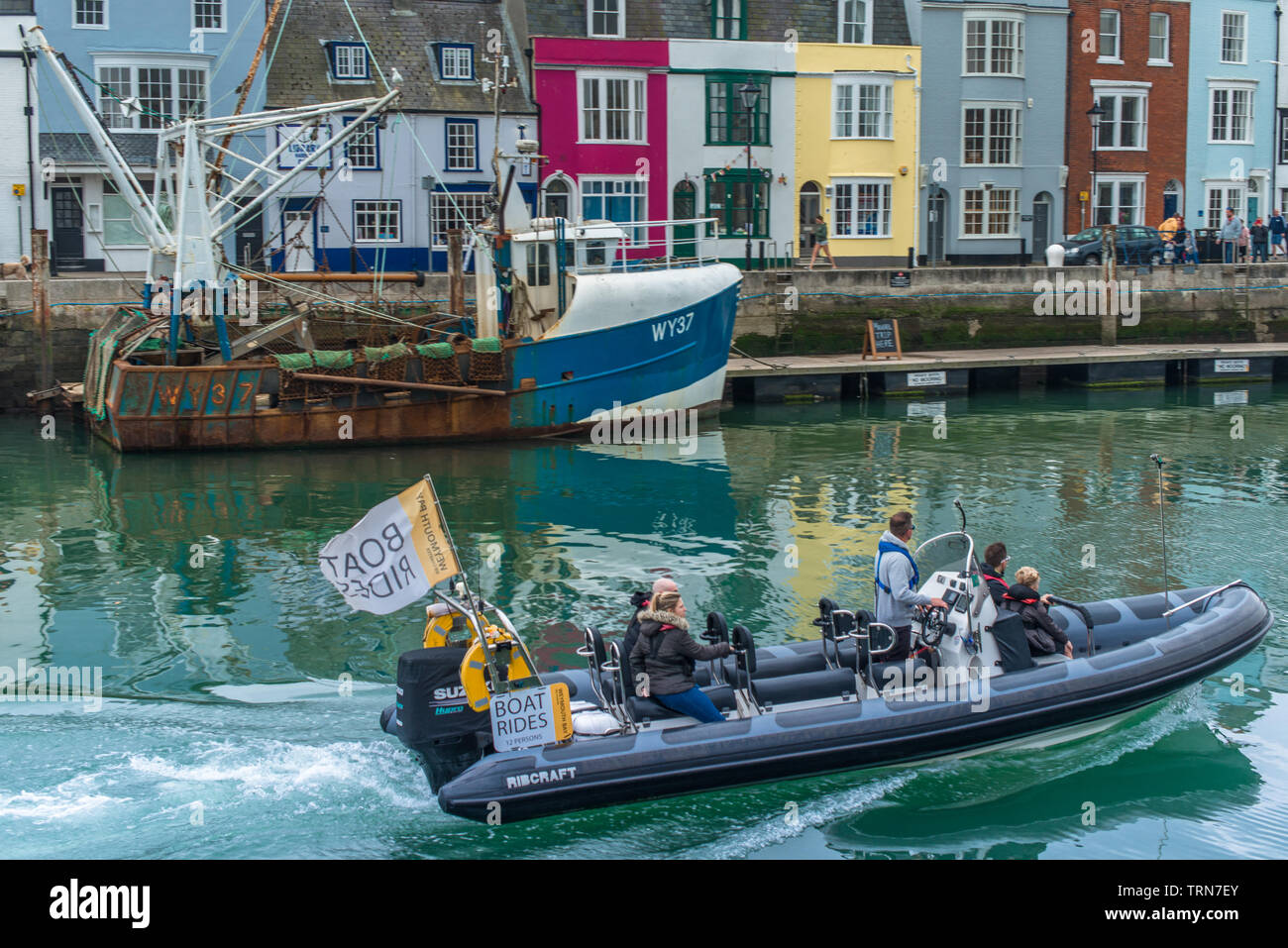 Port de Weymouth (ou le vieux port) un port pittoresque avec 17e siècle au bord de l'eau ville de bord de Weymouth, dans le Dorset, dans le sud de l'Angleterre. UK. Banque D'Images