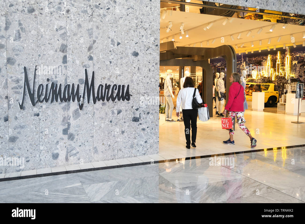 Intérieur du magasin Neiman Marcus dans l'Hudson Yards Shopping Complex, New York City, USA Banque D'Images