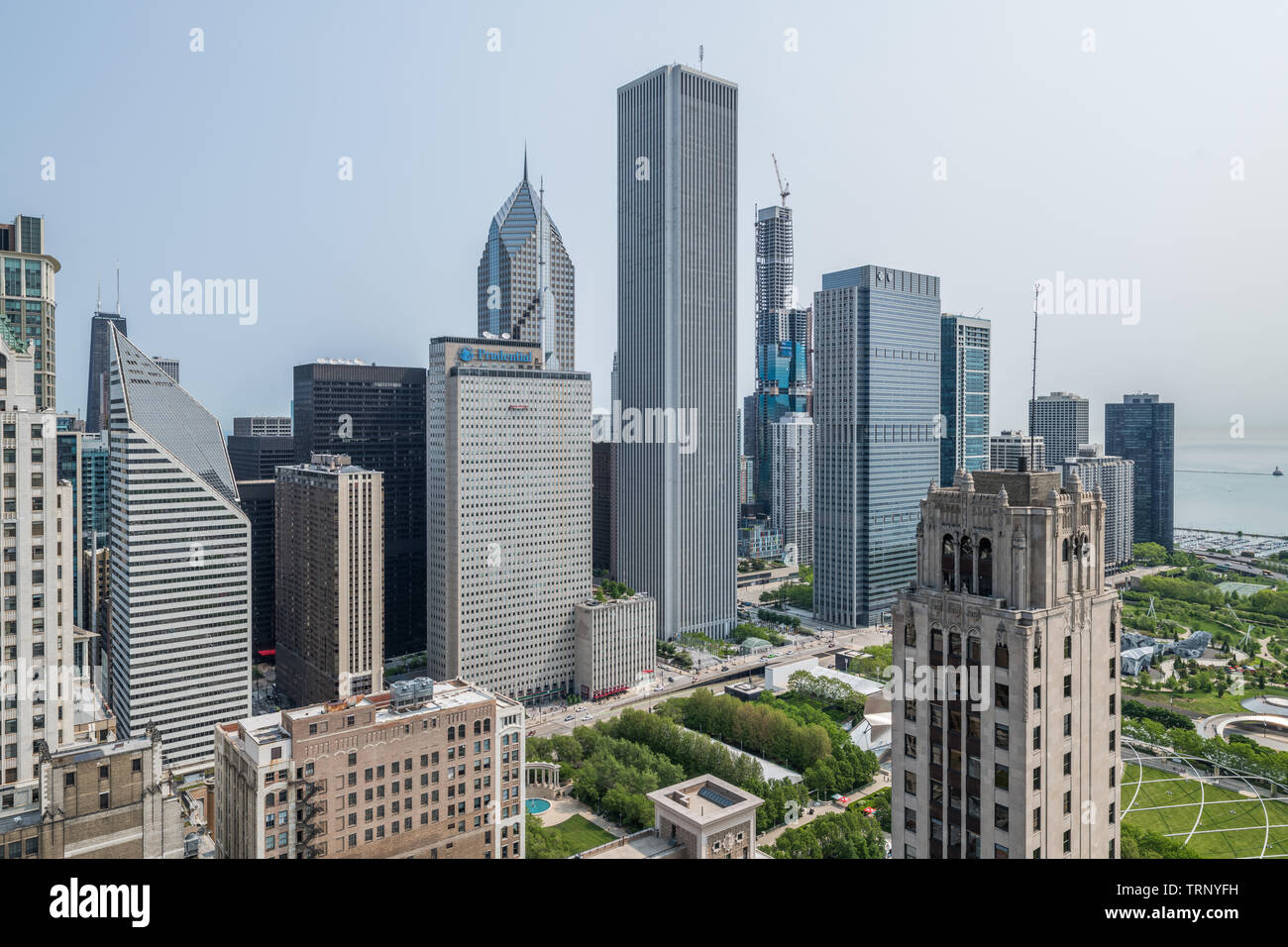 Vue aérienne des bâtiments dans le centre-ville de Chicago Banque D'Images