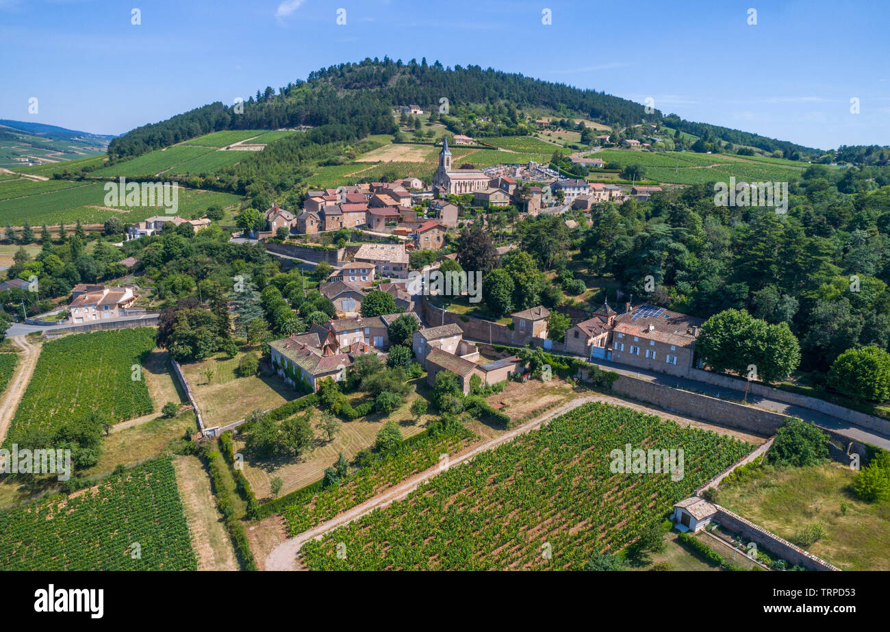 France, Saône et Loire, La Roche Vineuse, village et vignoble (vue aérienne) // France, Saône-et-Loire (71), la Roche-Vineuse, village et vignoble (vu Banque D'Images