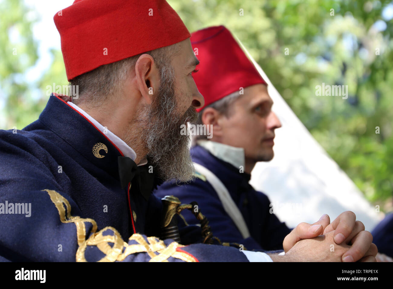 Des soldats de l'Empire Ottoman dans un camp militaire pendant la période du festival historique de Moscou et les époques. Reconstruction de la guerre russo-turque Banque D'Images