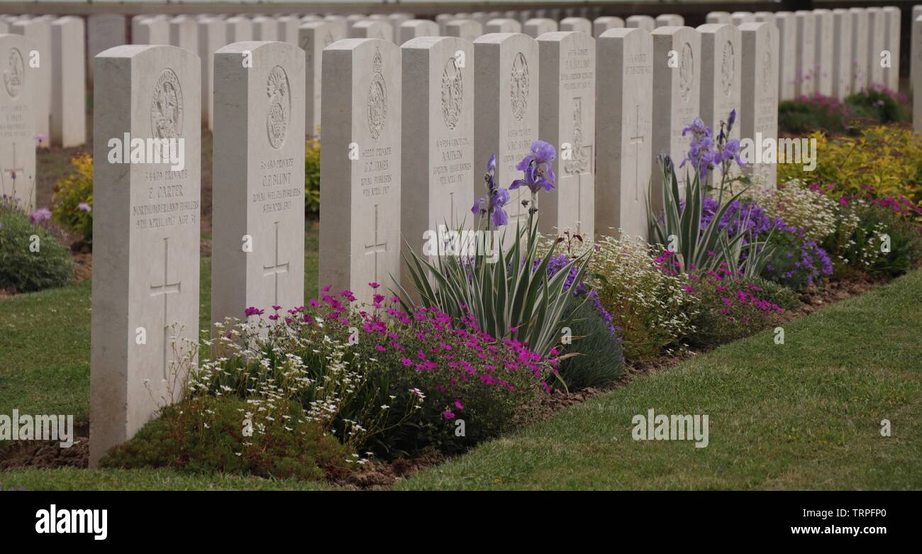 Cimetières militaires de la Première Guerre mondiale, Arras, France Banque D'Images