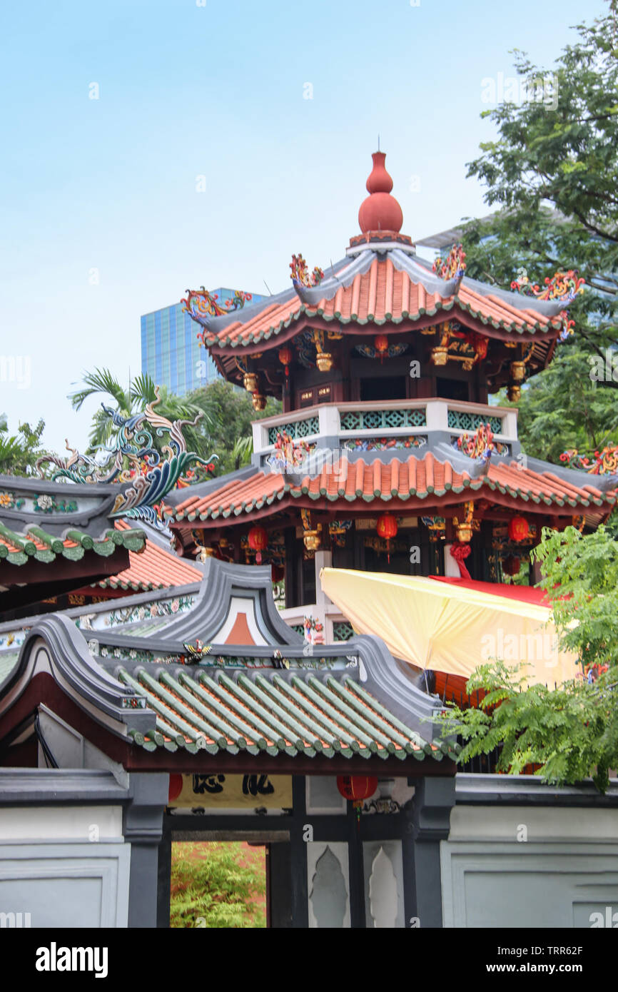 Des sculptures du Temple Thian Hock Keng, ou Temple du bonheur céleste, ville de la Chine, Singapour, l'Asie Banque D'Images