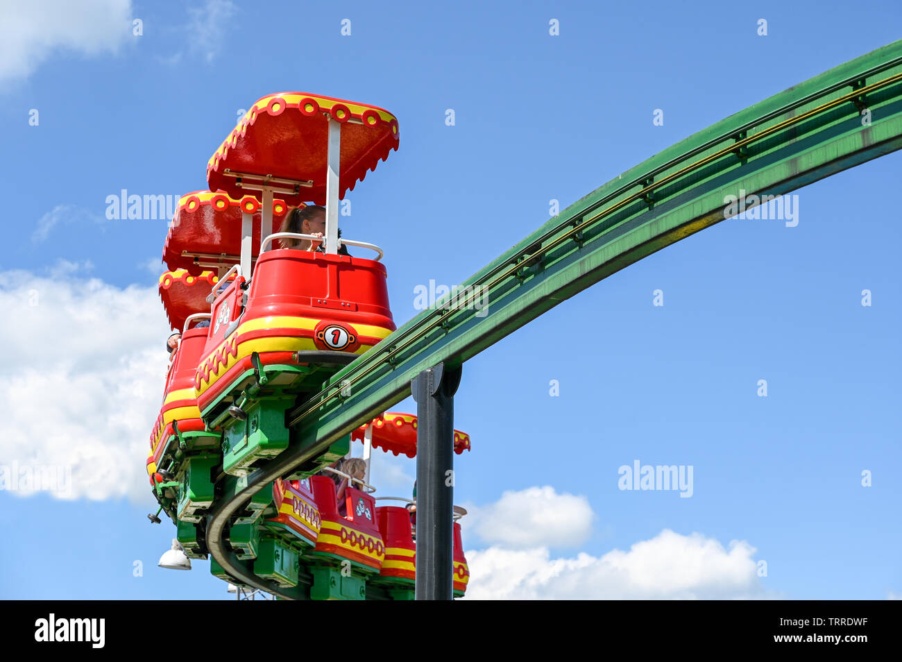 Au Monorail Legoland à Billund, Danemark. Ce parc à thème familial ouvert en 1968 et est construit par 65 millions de briques Lego. Banque D'Images