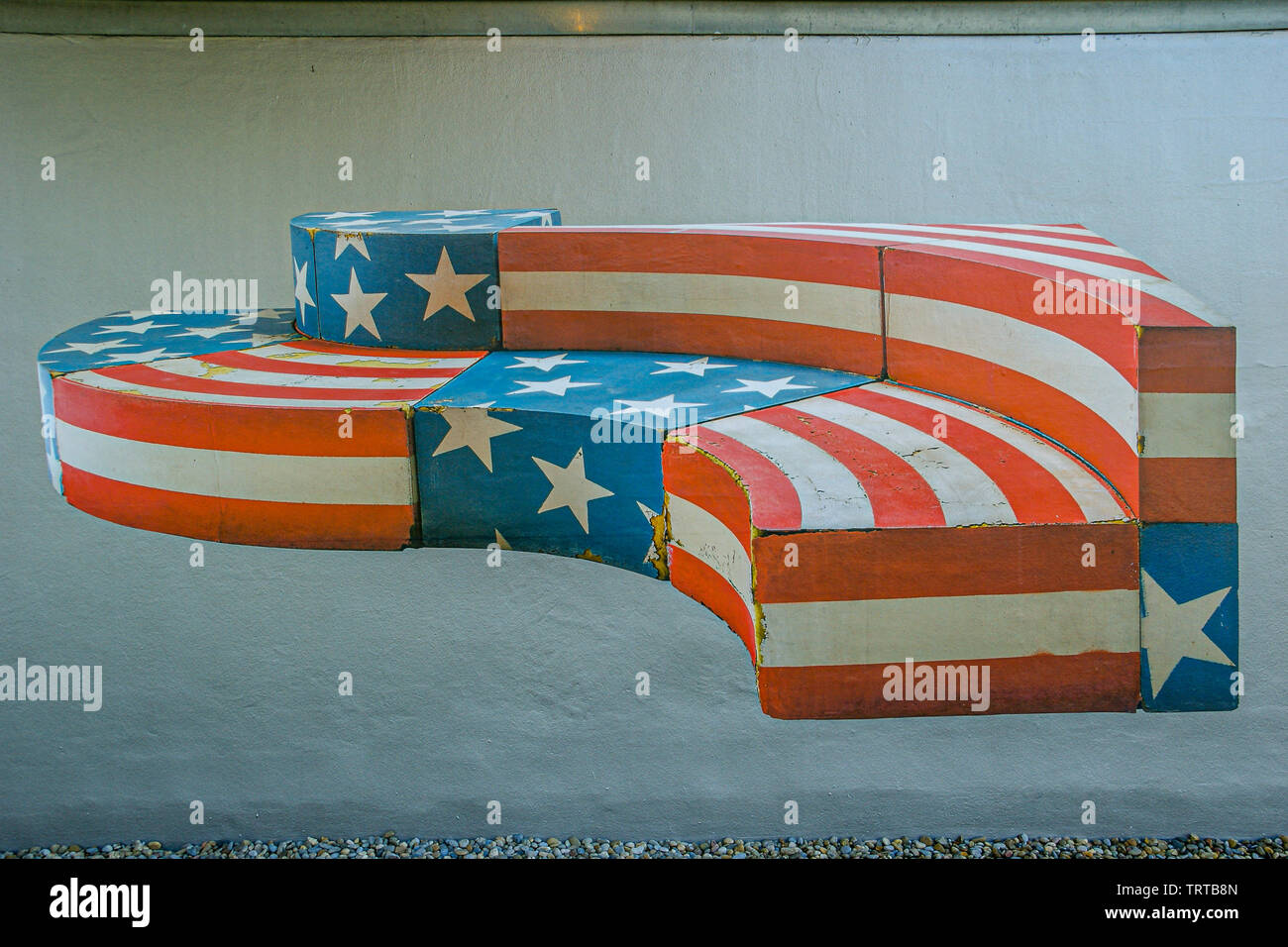 Art à un mur, conception américaine de béton de canapé Banque D'Images