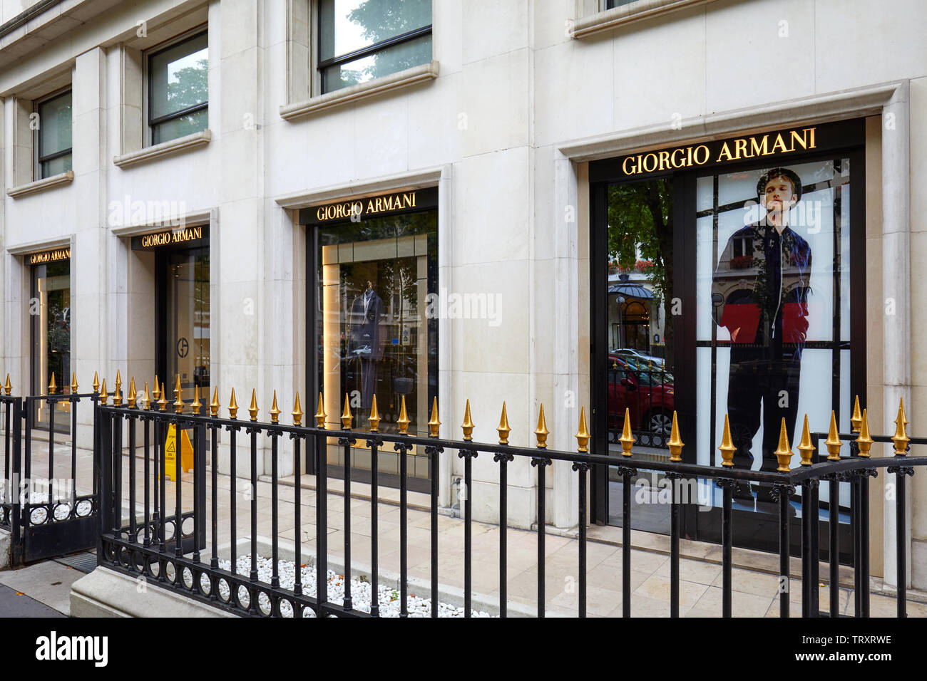 Armani giorgio Banque de photographies et d'images à haute résolution -  Alamy