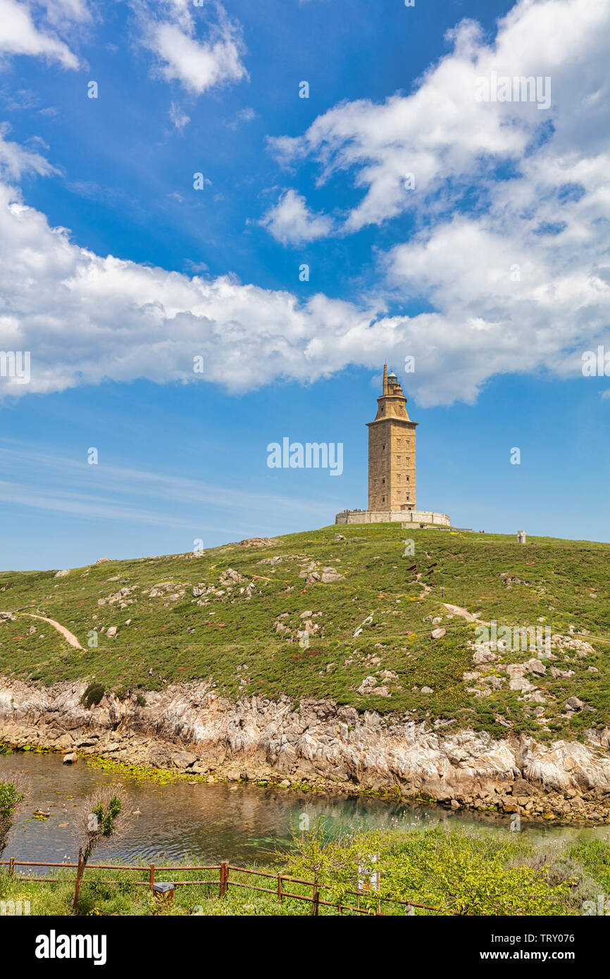 Tour d'Hercule, A Coruna, Province de La Corogne, Galice, Espagne. La tour d'Hercule, Site du patrimoine mondial de l'UNESCO, a été construit par les Roms Banque D'Images