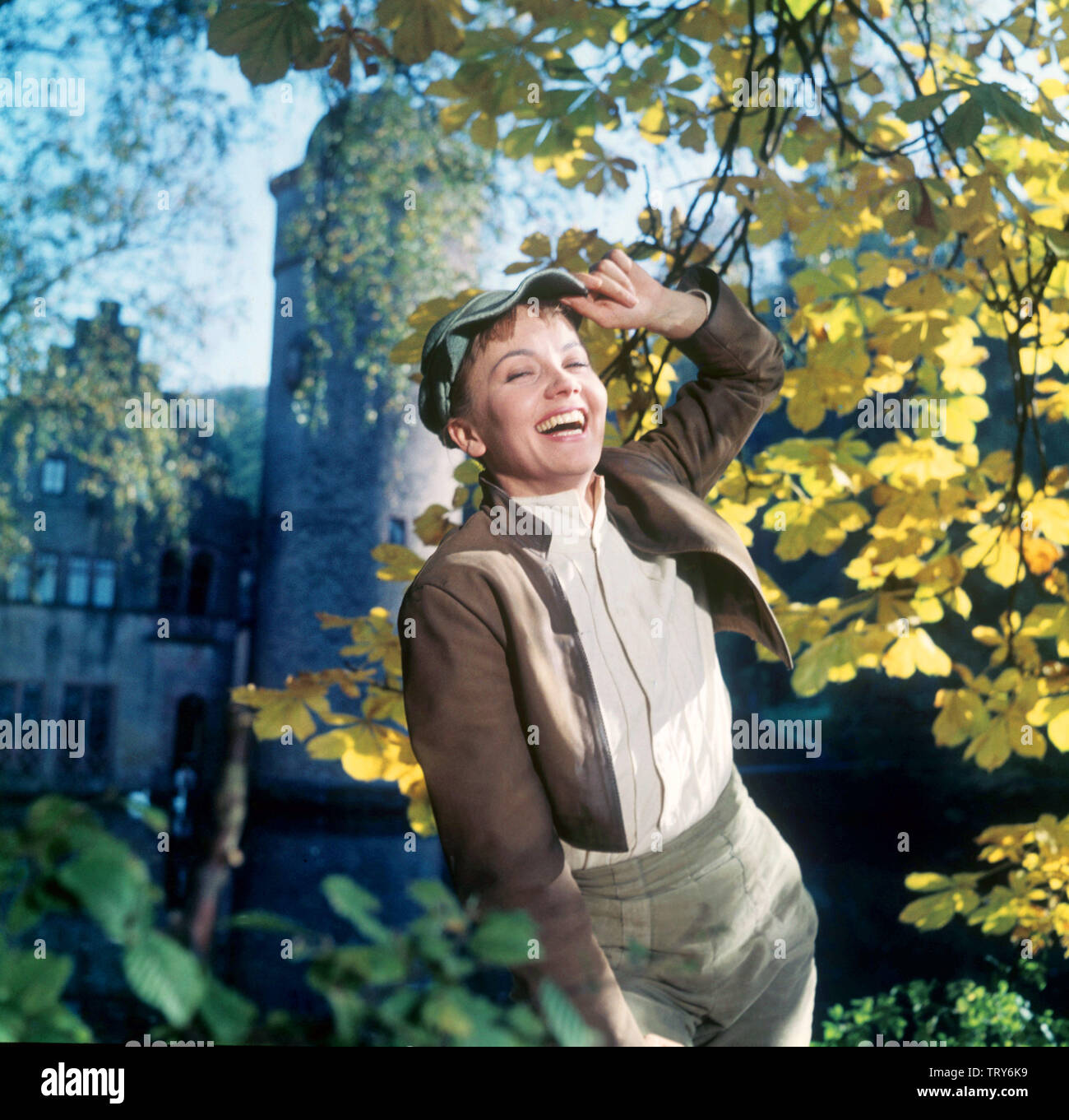 Liselotte Pulver lors du tournage de la comédie "le Spessart Inn' (1958). Liselotte Pulver Lilo actrice PulverSwiss est né le 11 octobre 1929 à Berne. Dans le monde d'utilisation | Banque D'Images