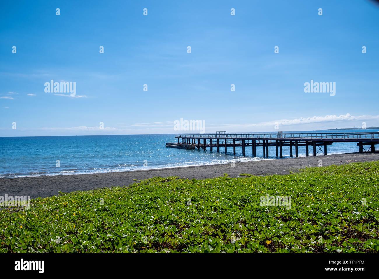 Plage de sable noir, Saint Paul, la Réunion Banque D'Images