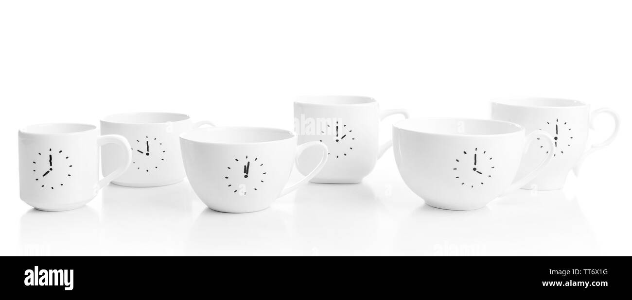 Tasses à café avec le temps de pause-café, isolated on white Banque D'Images Tasses à café avec le temps de pause-café, isolated on white Banque D'Images