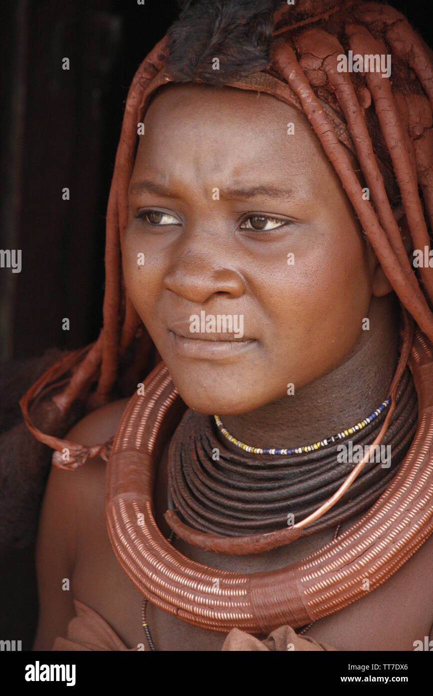 Femme Himba en Namibie, Afrique du Nord Banque D'Images