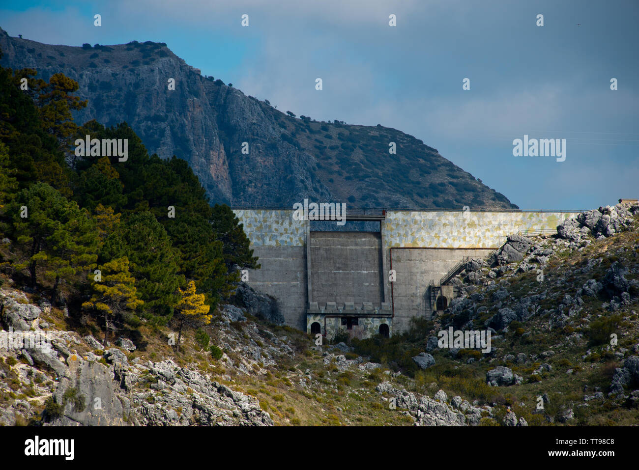 Reservoir de village blanc d'Andalousie, Espagne Grazalema Banque D'Images