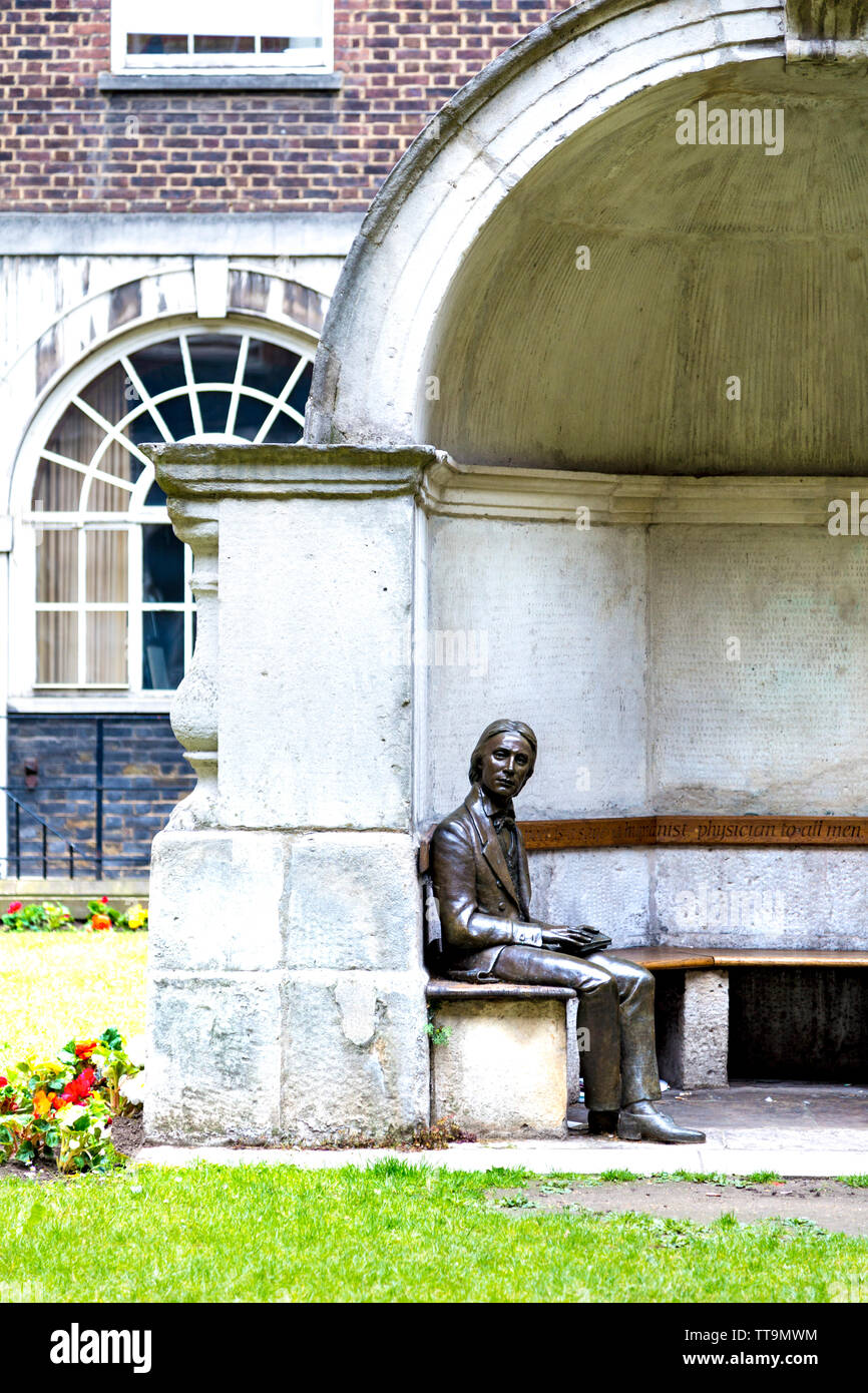 John Keats statue sur Guy's Campus, Kings College, London, UK Banque D'Images