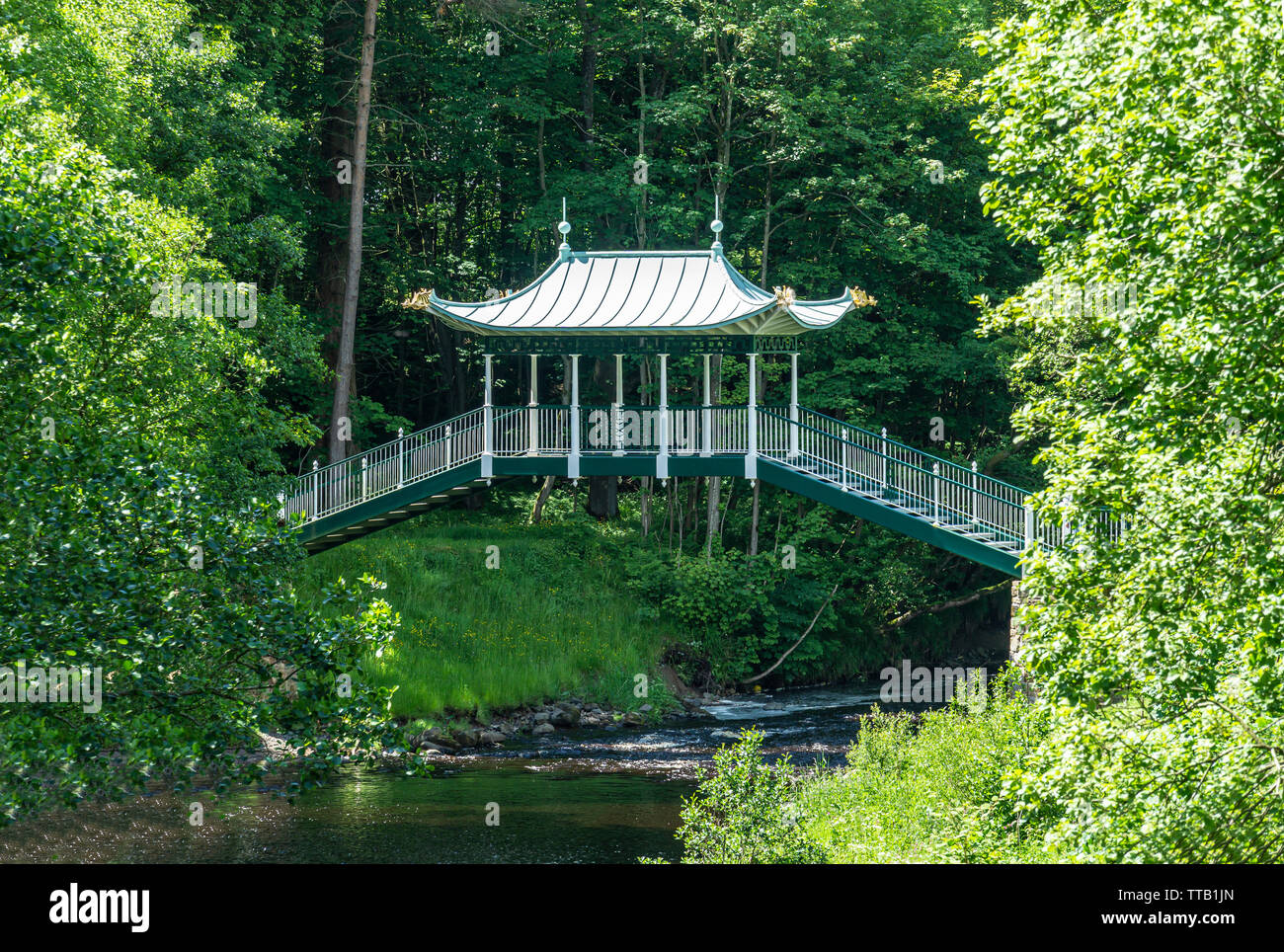 Les Chinois Pont enjambant l'eau Lugar de Dumfries House et jardin à Dumfries House Estate près de Cumnock East Ayrshire Scotland UK Banque D'Images