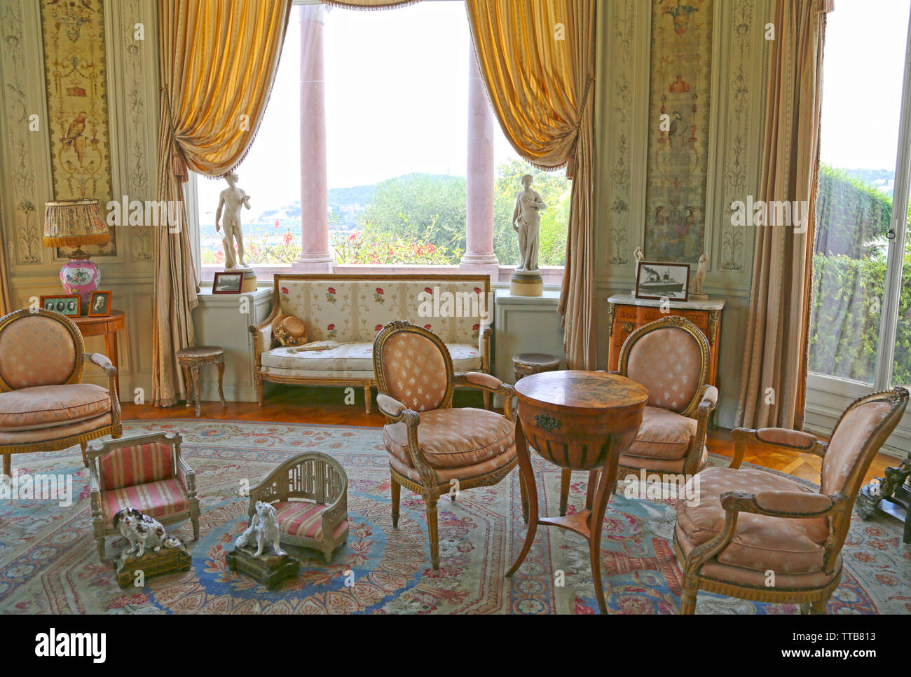 Nice, France - 17 juin 2014 : intérieur de la Villa Ephrussi de Rothschild à Saint Jean Cap Ferrat Banque D'Images