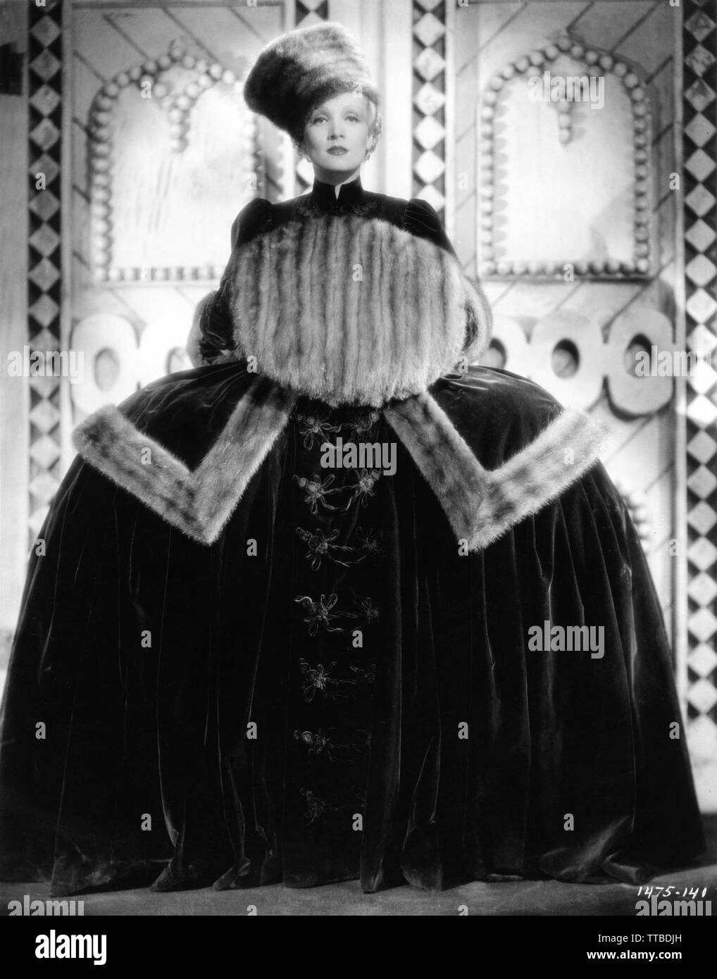 Marlene dietrich comme catherine la grande de la russie Banque de