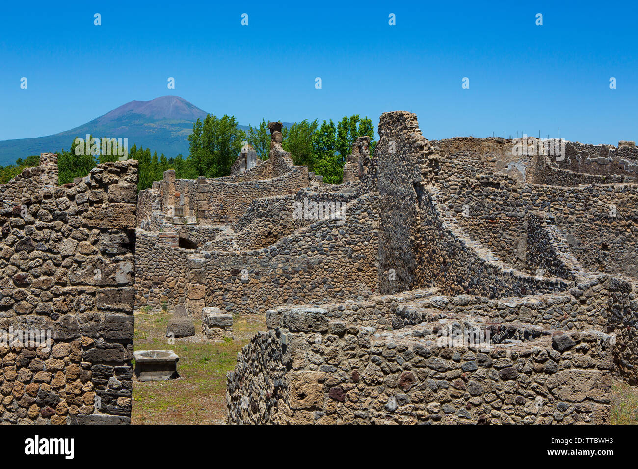 Pompéi, une ancienne ville romaine près de Naples dans la région Campanie en Italie, qui a été enterré sous 4 à 6 m de cendres volcaniques et de pierres ponces dans le re Banque D'Images