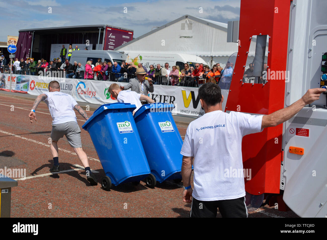 Course de camion poubelle de la mer : l'action de la National Championships 2019 Refuser, Weston Super-Mare, Somerset, UK Banque D'Images