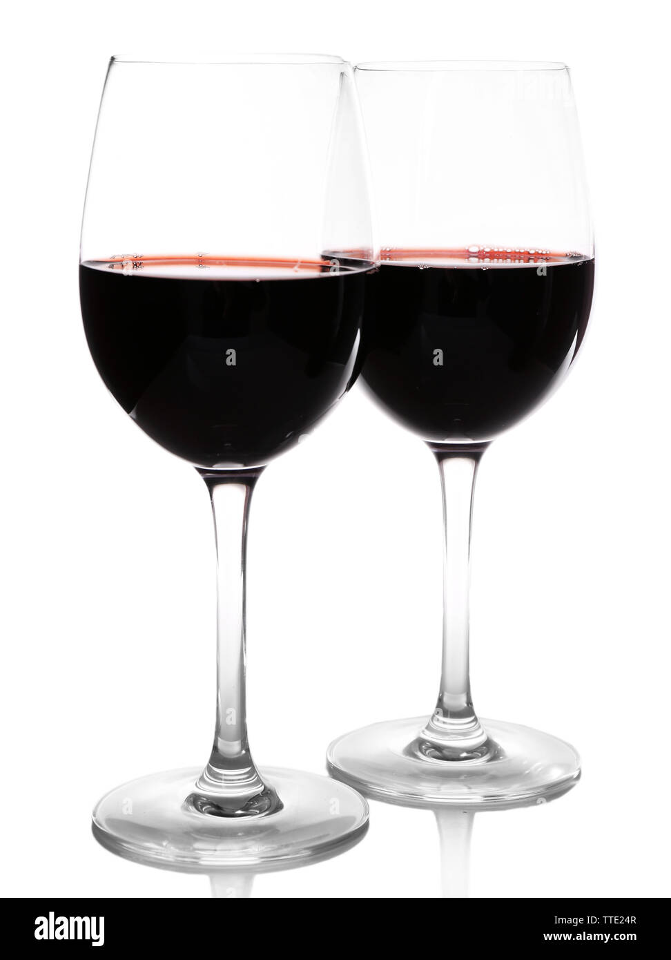 Deux verres de vin rouge sur fond clair Banque D'Images