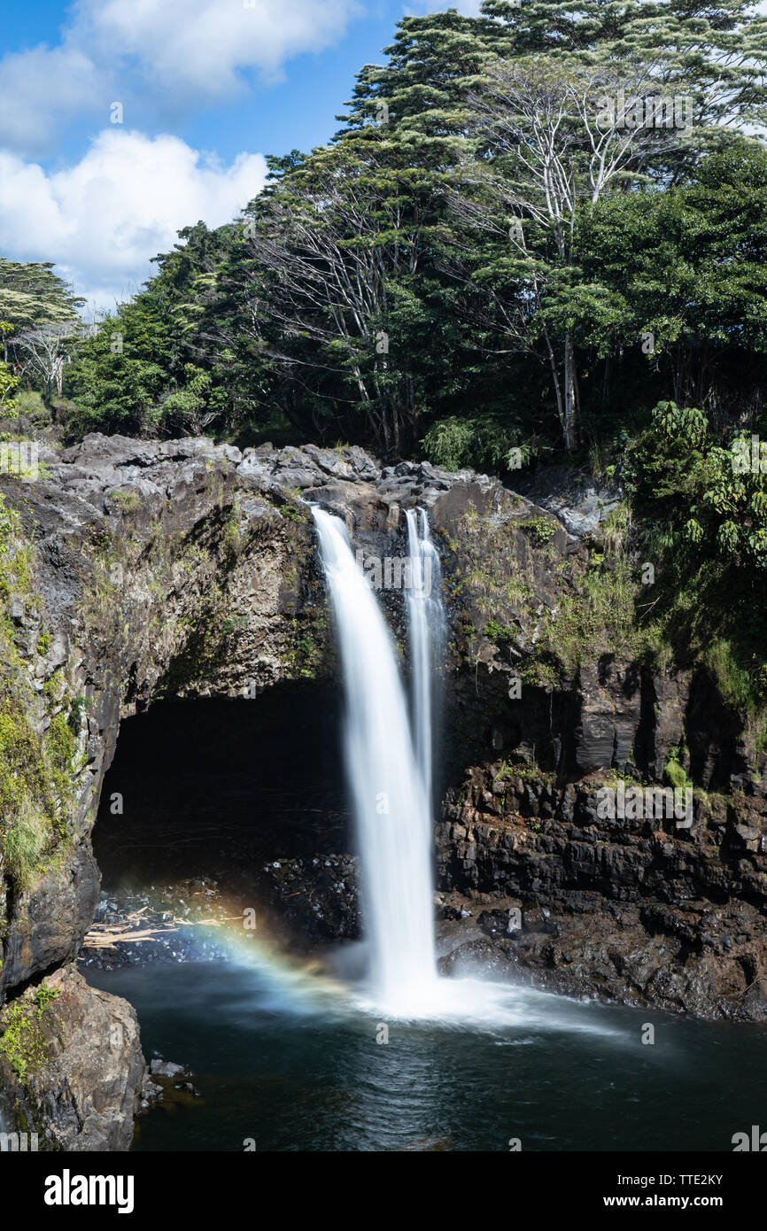 Rainbow Falls à Hilo à Hawaï Banque D'Images