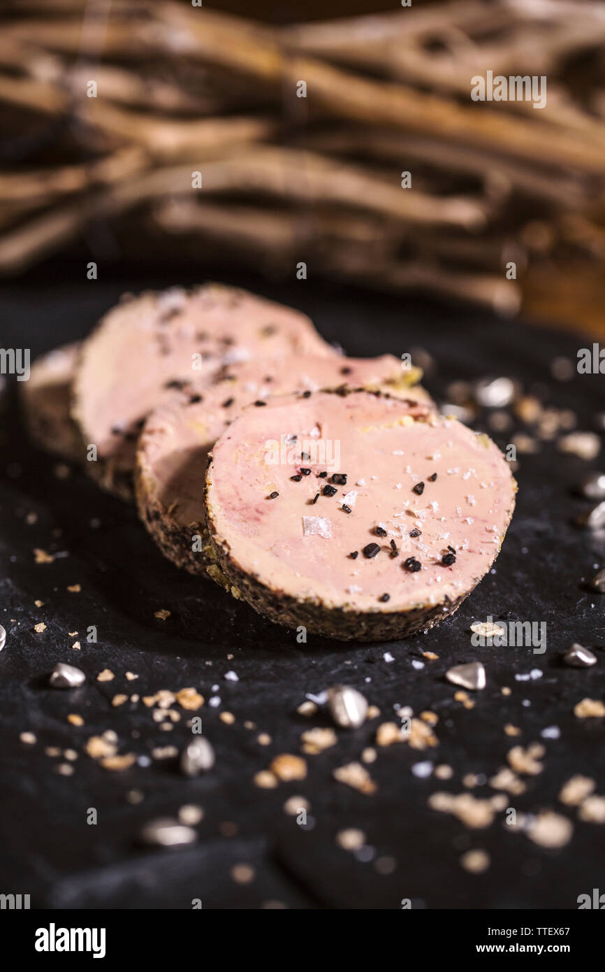 Foie gras sur une liste close up Banque D'Images