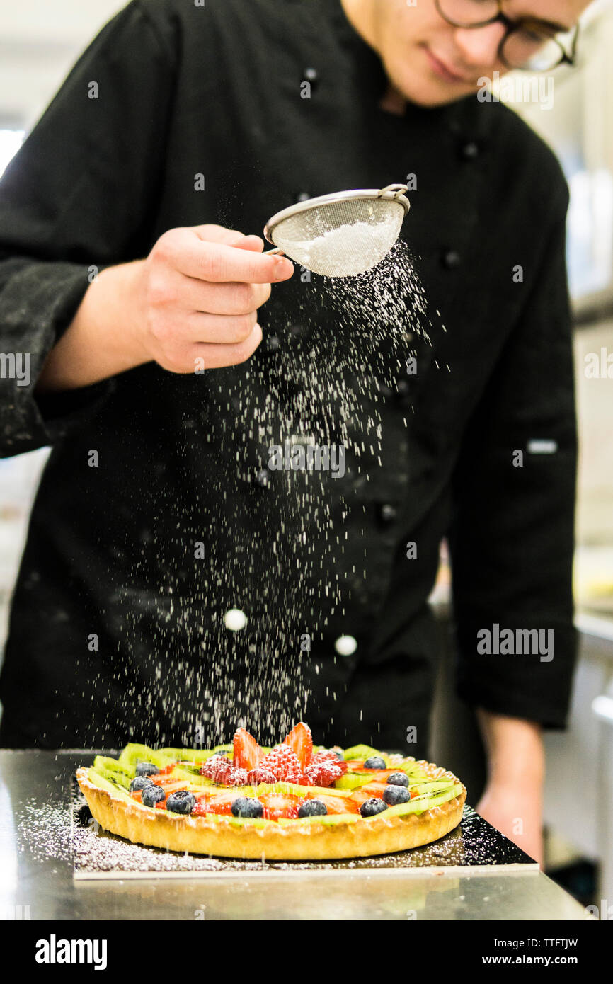 Laboratoire De Gateaux Banque D Image Et Photos Alamy