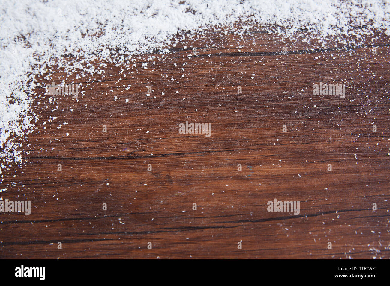 Snowy brown wooden background Banque D'Images