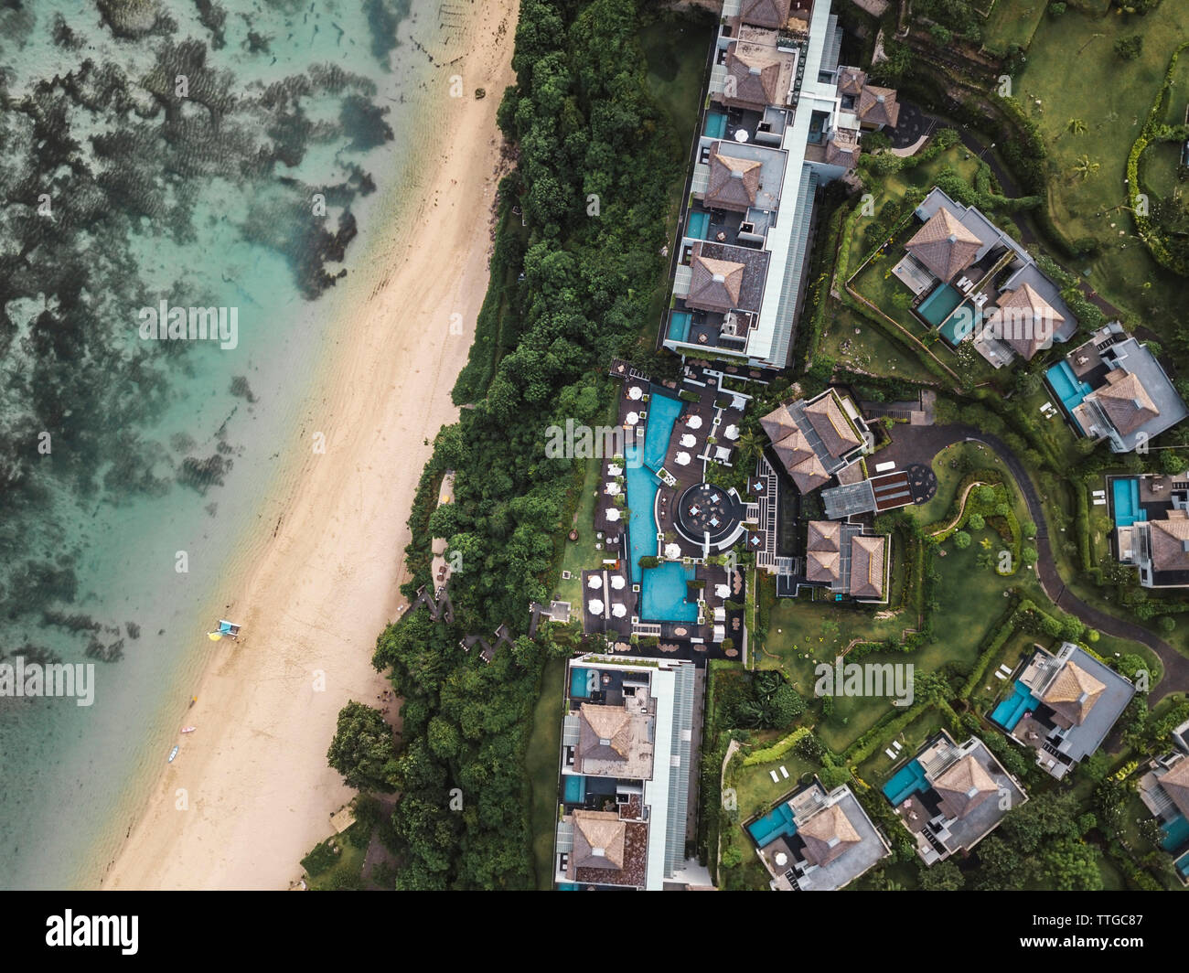 Vue aérienne des installations de l'hôtel à la plage de Nusa Dua Banque D'Images