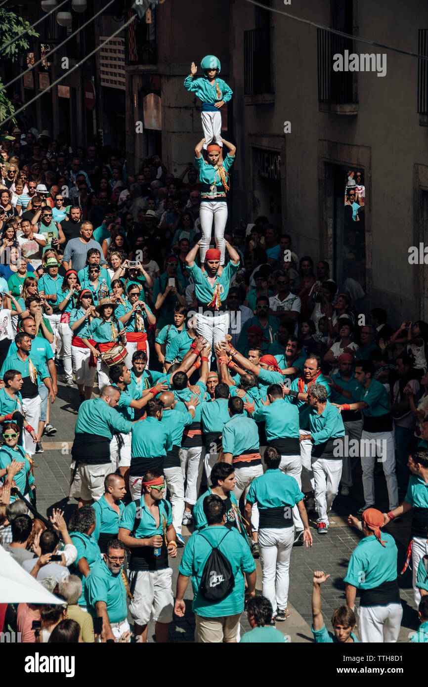 Le Catalan tours humaines. Au cours de septembre 2017 performances traditionnelles Banque D'Images