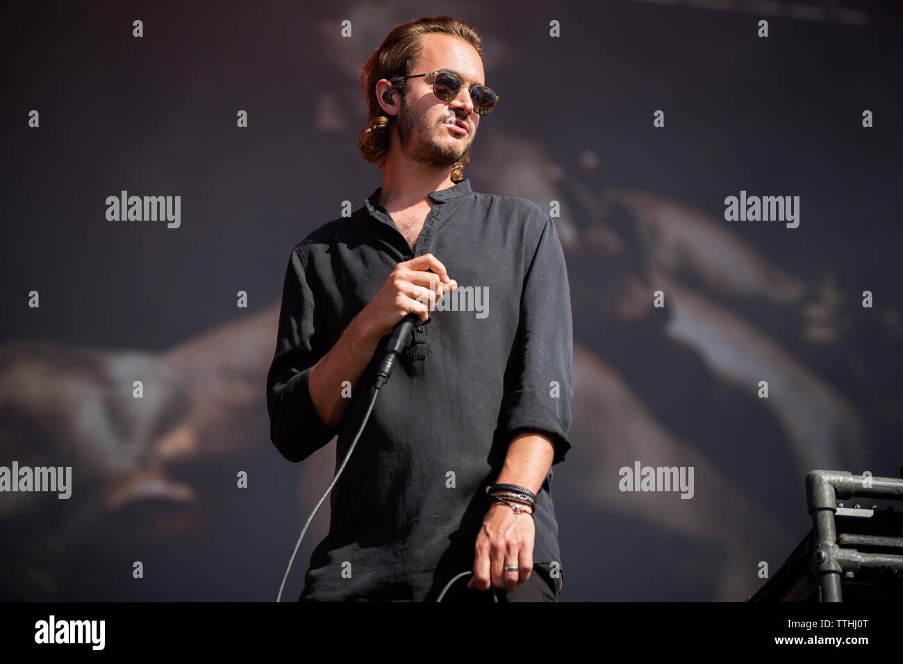 Tom Smith, chanteur du groupe anglais éditeurs, en live sur la scène du  Festival 2019 Firenze Rocks, l'ouverture à la vie Photo Stock - Alamy