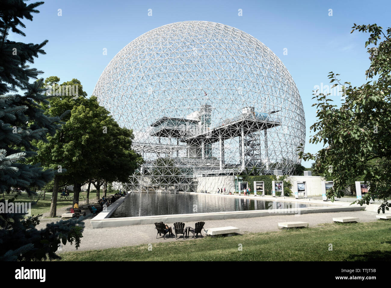 La Biosphère de Montréal contre le ciel Banque D'Images