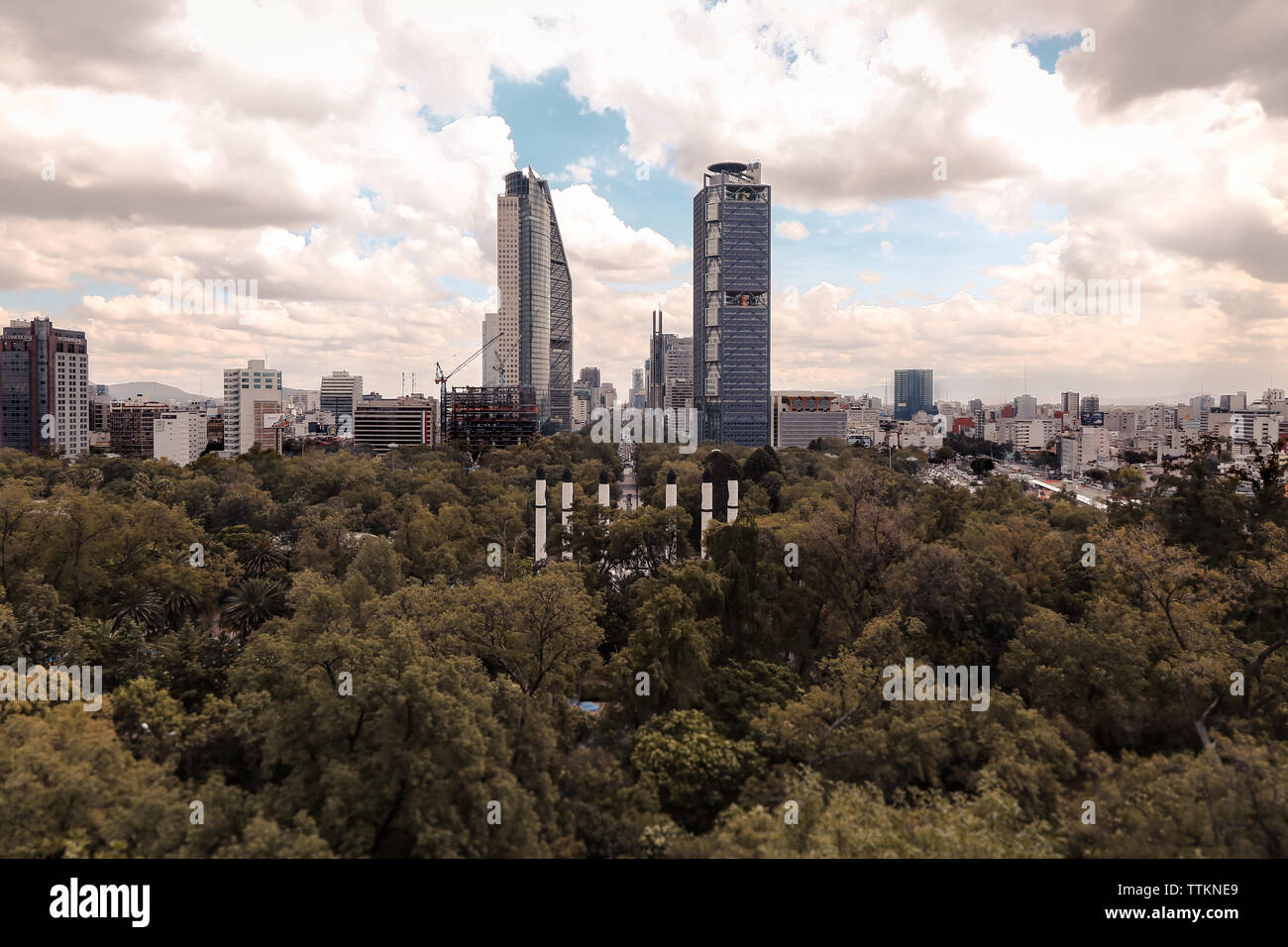 Point de vue de la rue la plus célèbre au Mexique. Banque D'Images