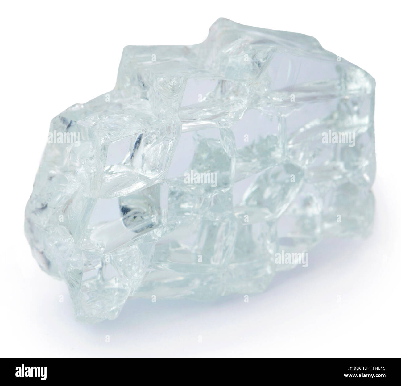 Les éclats de verre isolé sur fond blanc Banque D'Images