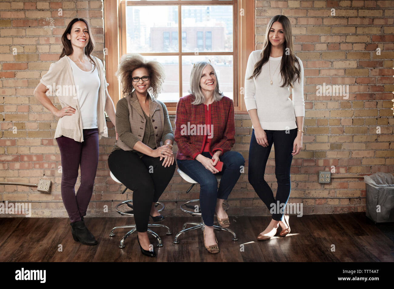 Portrait of Businesswomen in creative office Banque D'Images