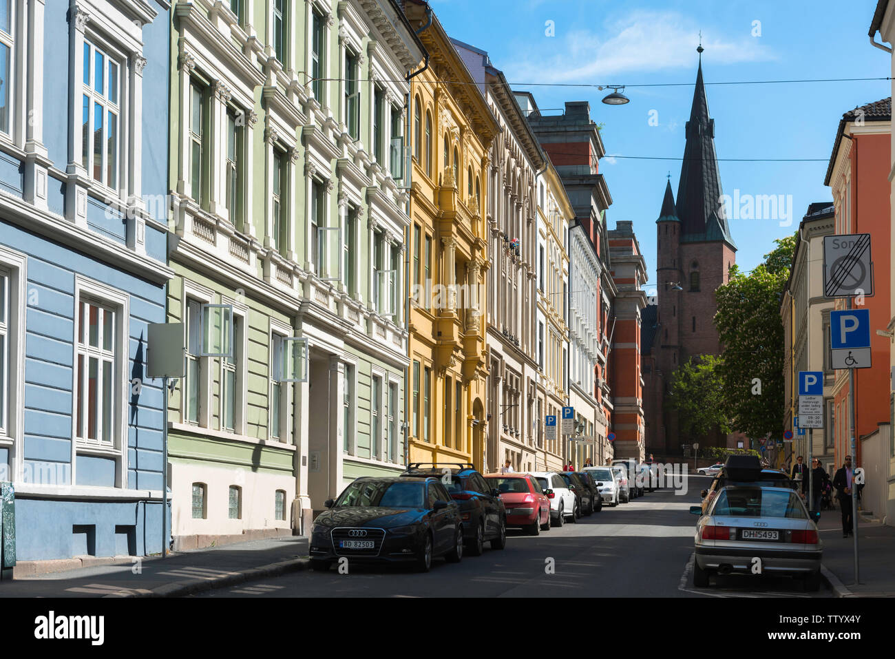 L'architecture d'Oslo, vue de bâtiments colorés à St Olavs Gate, une rue résidentielle dans le centre de St Olafs Plass district d'Oslo, Norvège. Banque D'Images