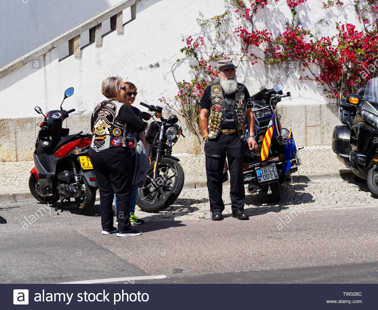 Black Leather Jacket Harley Davidson Banque D Image Et Photos Alamy Black Leather Jacket Harley Davidson Banque D Image Et Photos Alamy