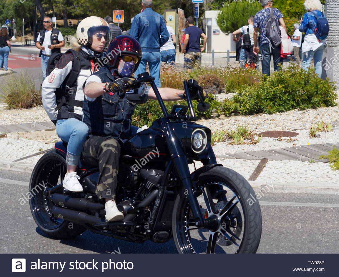 Harley Davidson Motorcycle Woman Banque D Image Et Photos Page 3 Alamy Harley Davidson Motorcycle Woman Banque D Image Et Photos Page 3 Alamy