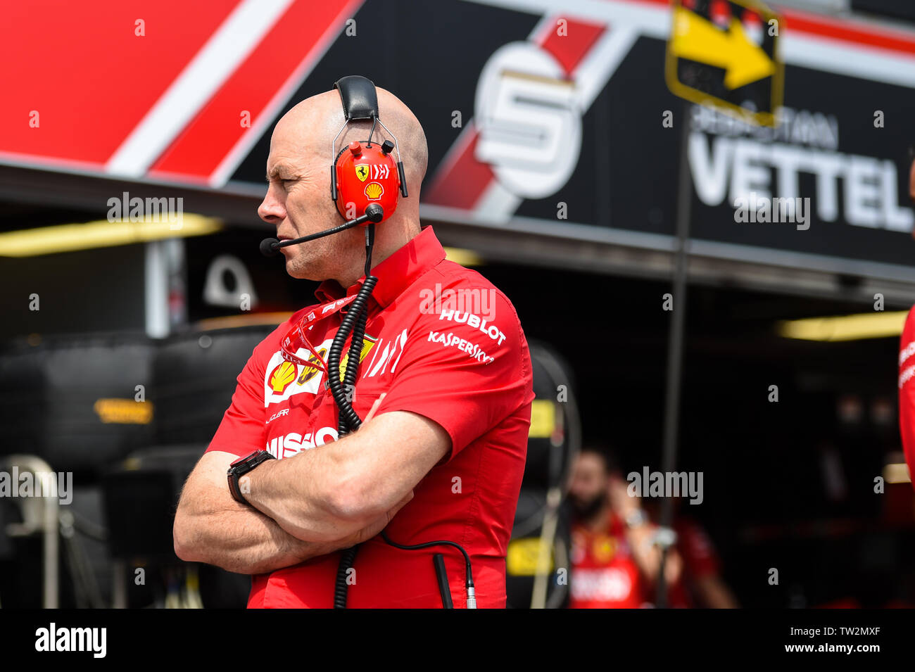 Monte Carlo / Monaco - 25/05/2019 - ingénieur performance Jock Clear (pilote et coach pour Charles Leclerc) dans les stands avant le lancement du PC3 Banque D'Images