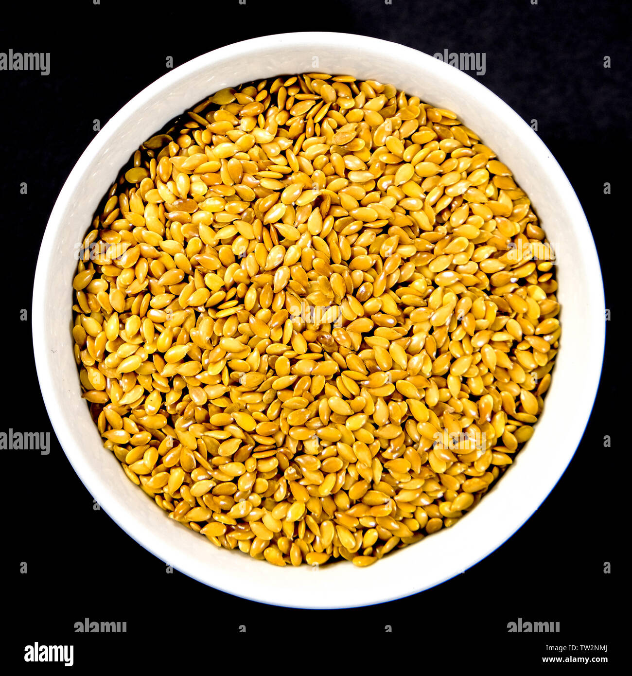 Bol d'or Linseeds naturel riche en protéines et en fibres Banque D'Images