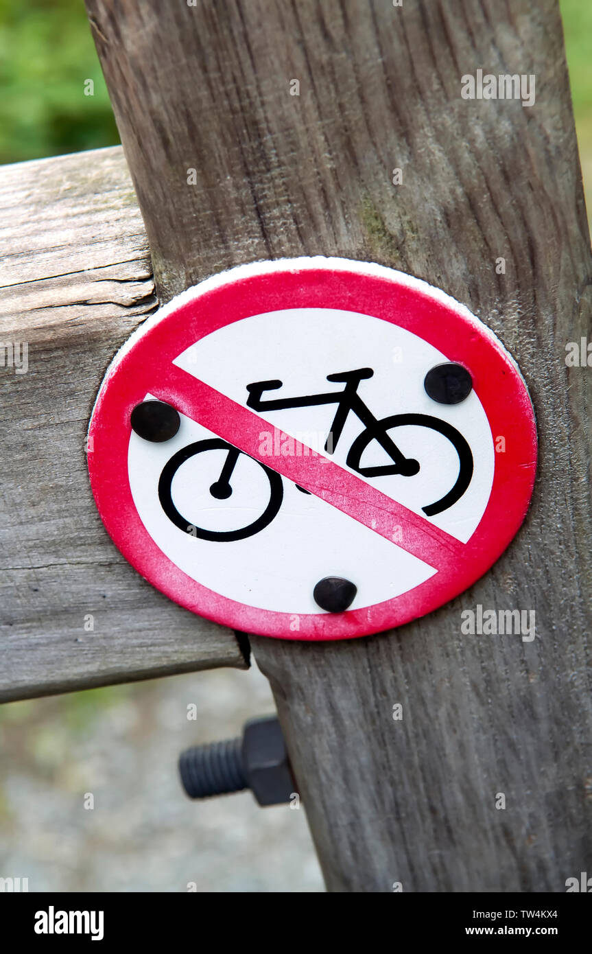 Pas de vélo ronde signe. Banque D'Images