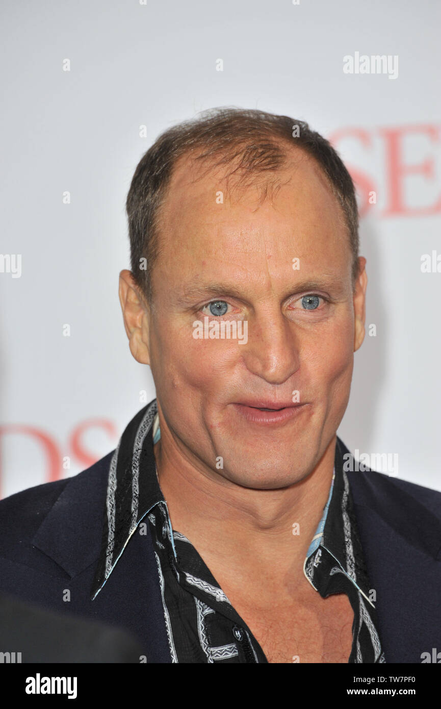 LOS ANGELES, CA. 16 décembre 2008 : Woody Harrelson au Los Angeles première de son nouveau film sept livres au Mann Village Theatre, Westwood. © 2008 Paul Smith / Featureflash Banque D'Images