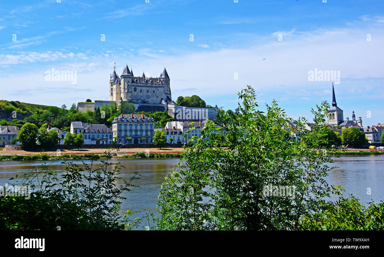Château et Loire, Saumur , Maine-et-Loire, Pays de la Loire, France Banque D'Images