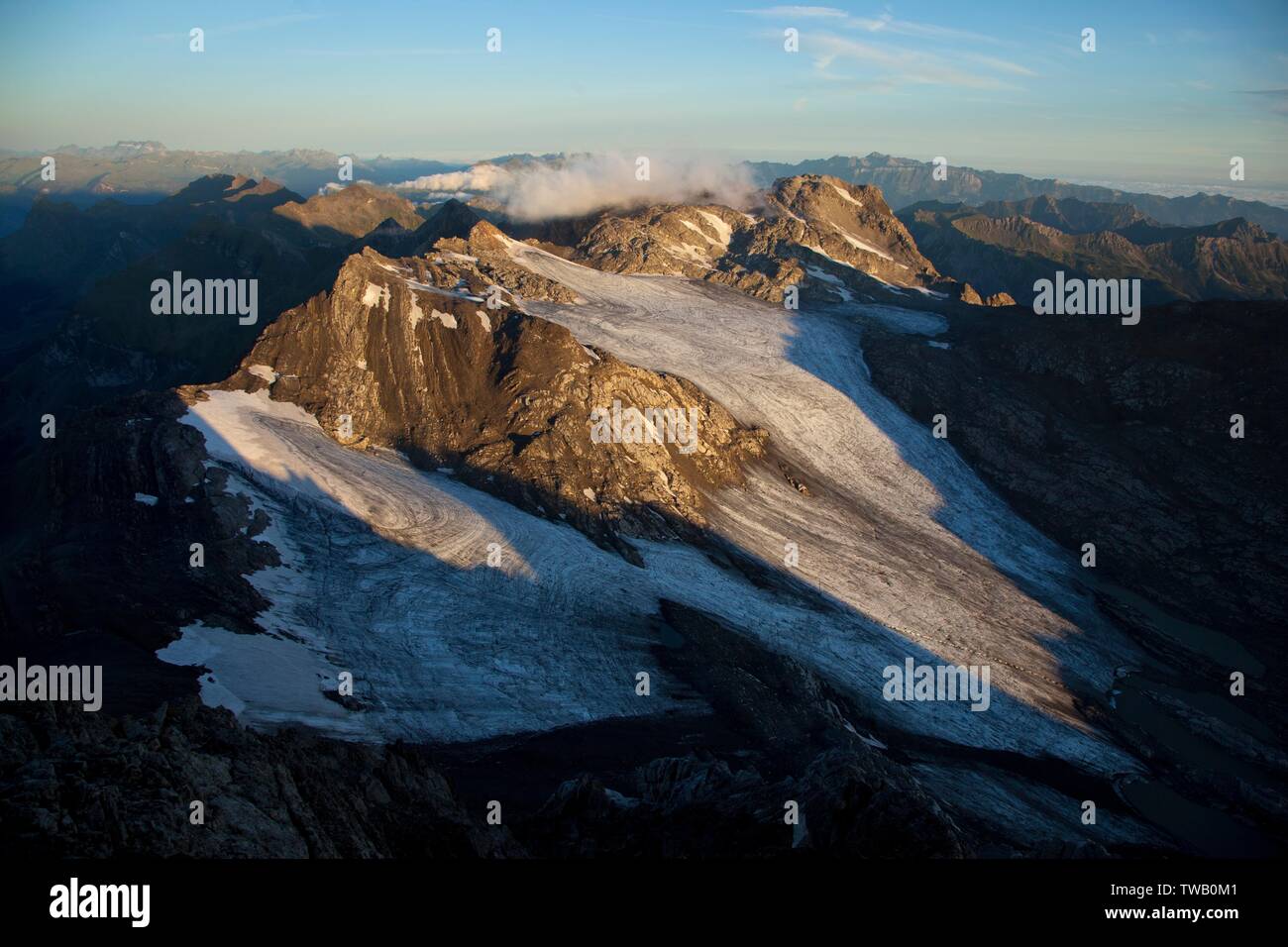 Autriche, Vorarlberg, Raetikon (chaîne de montagnes), humeur du matin sur la Schesaplana (p. Banque D'Images
