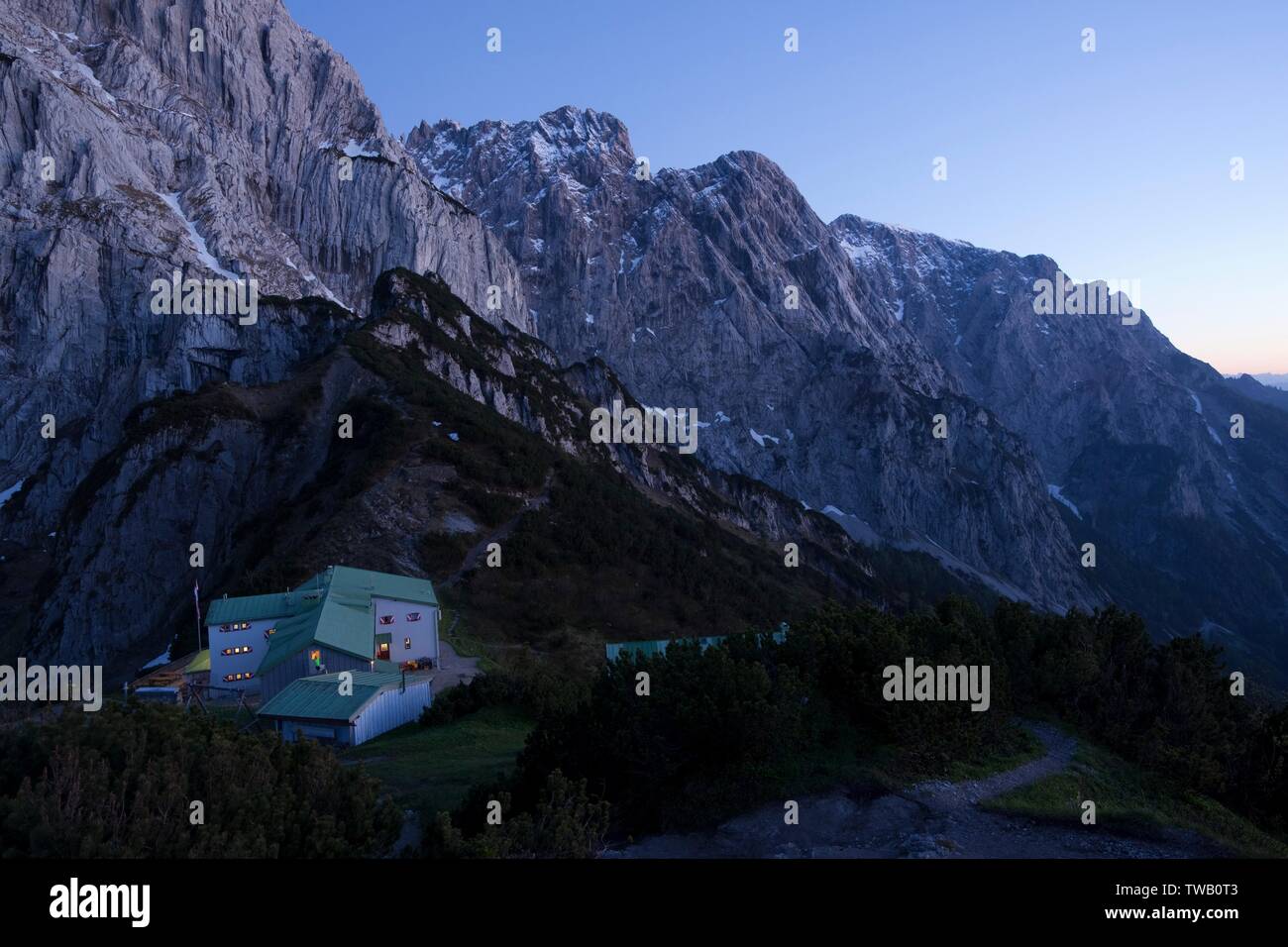 Autriche, Tyrol, Wilder Kaiser (chaîne de montagnes), Stripsenjochhaus (cabane de club alpin). Banque D'Images